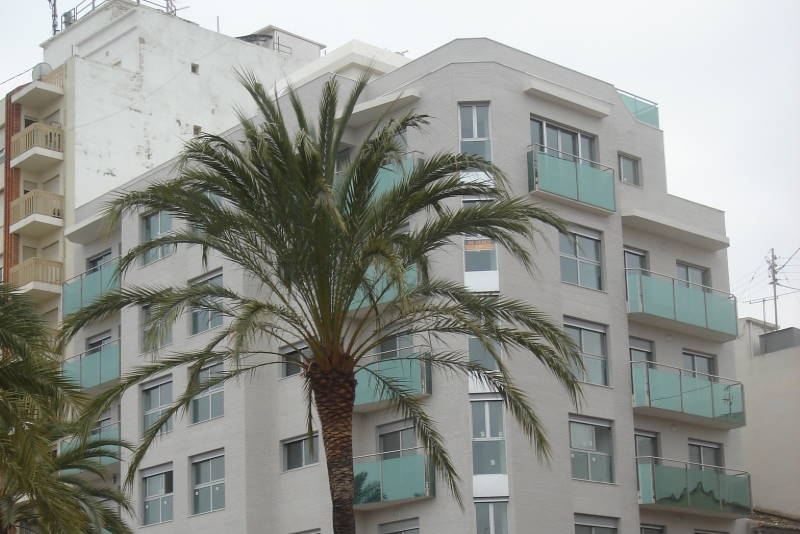 EDIFICIO RESIDENCIAL DE 9 VIVIENDAS OLIVA - VALENCIA